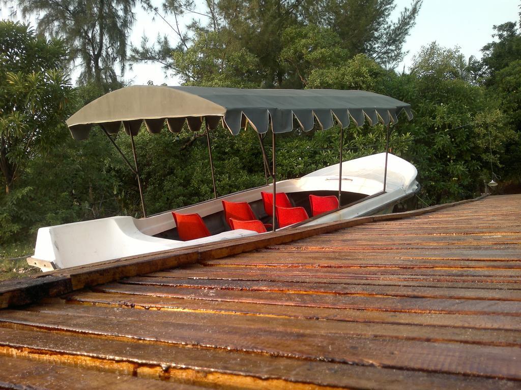 Lord Of The Forest Hotel Batticaloa Camera foto