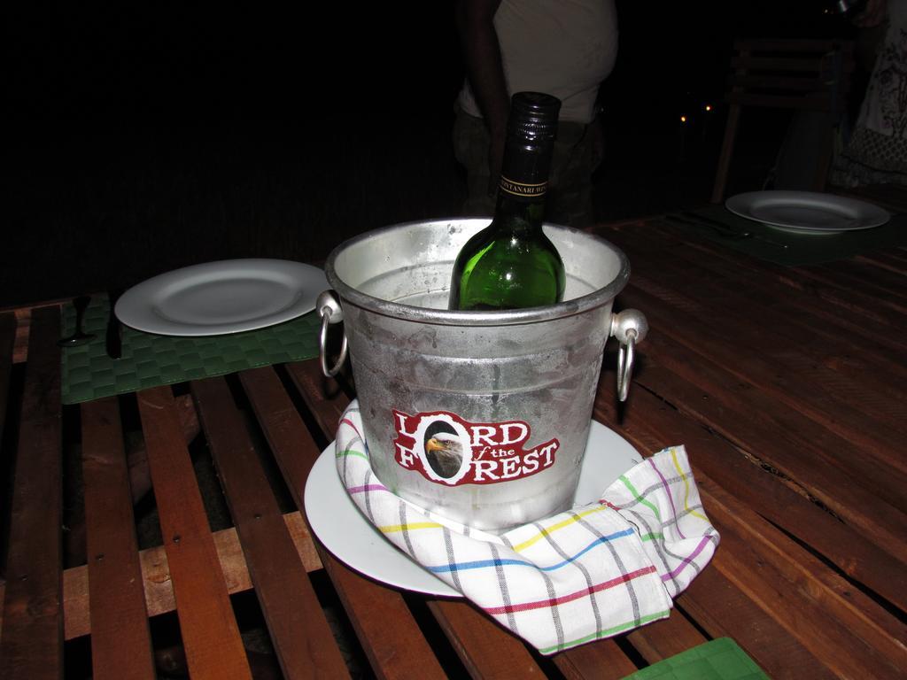 Lord Of The Forest Hotel Batticaloa Esterno foto