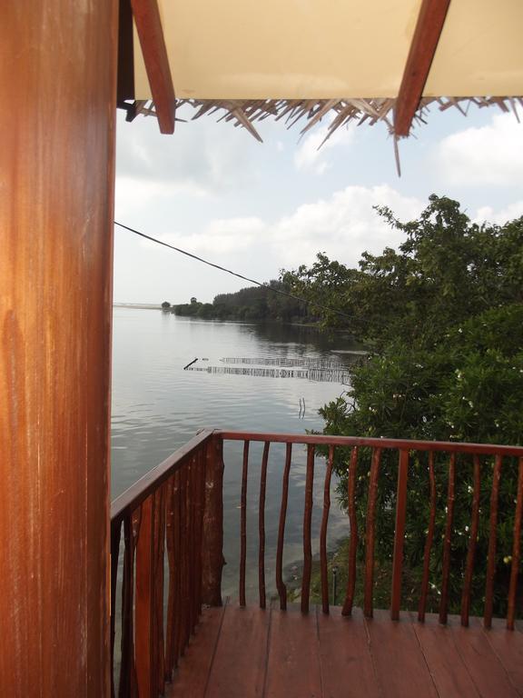 Lord Of The Forest Hotel Batticaloa Esterno foto